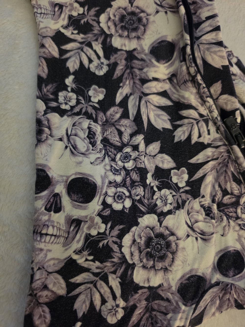 Bums & Roses Skulls & Roses Bamboo Zippy 9-12m - Picture 4 of 5